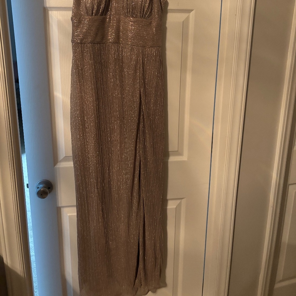R&M Richards Gold Shimmer Halter Maxi Dress | Size 6 | Formal Evening - Picture 5 of 5